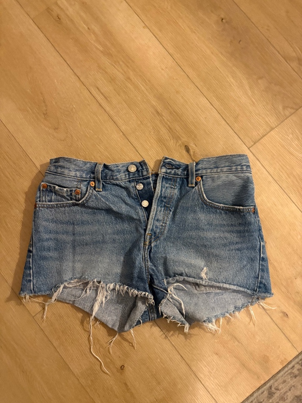 Levi’s 501 shorts